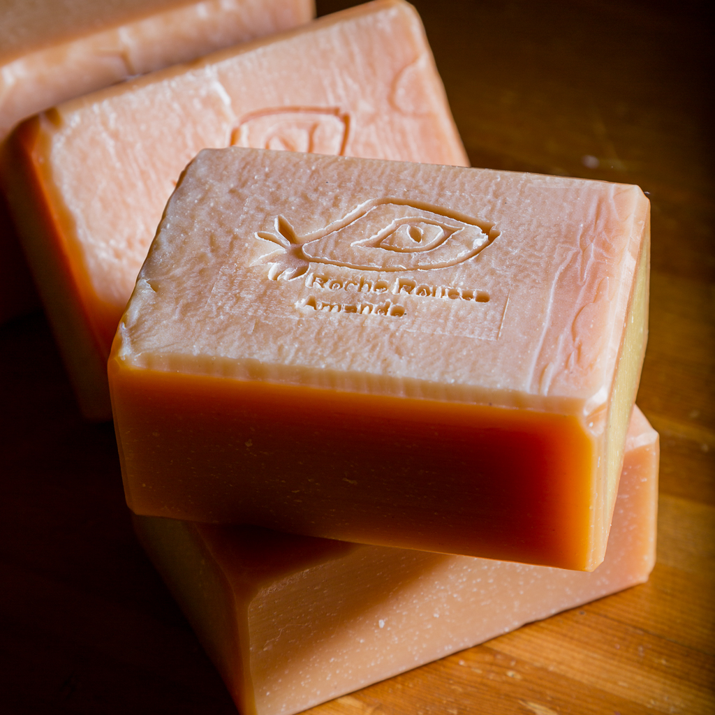savon roche rousse amande