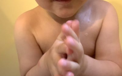 Prendre soin de la peau des bébés et des bambins avec des savons naturels